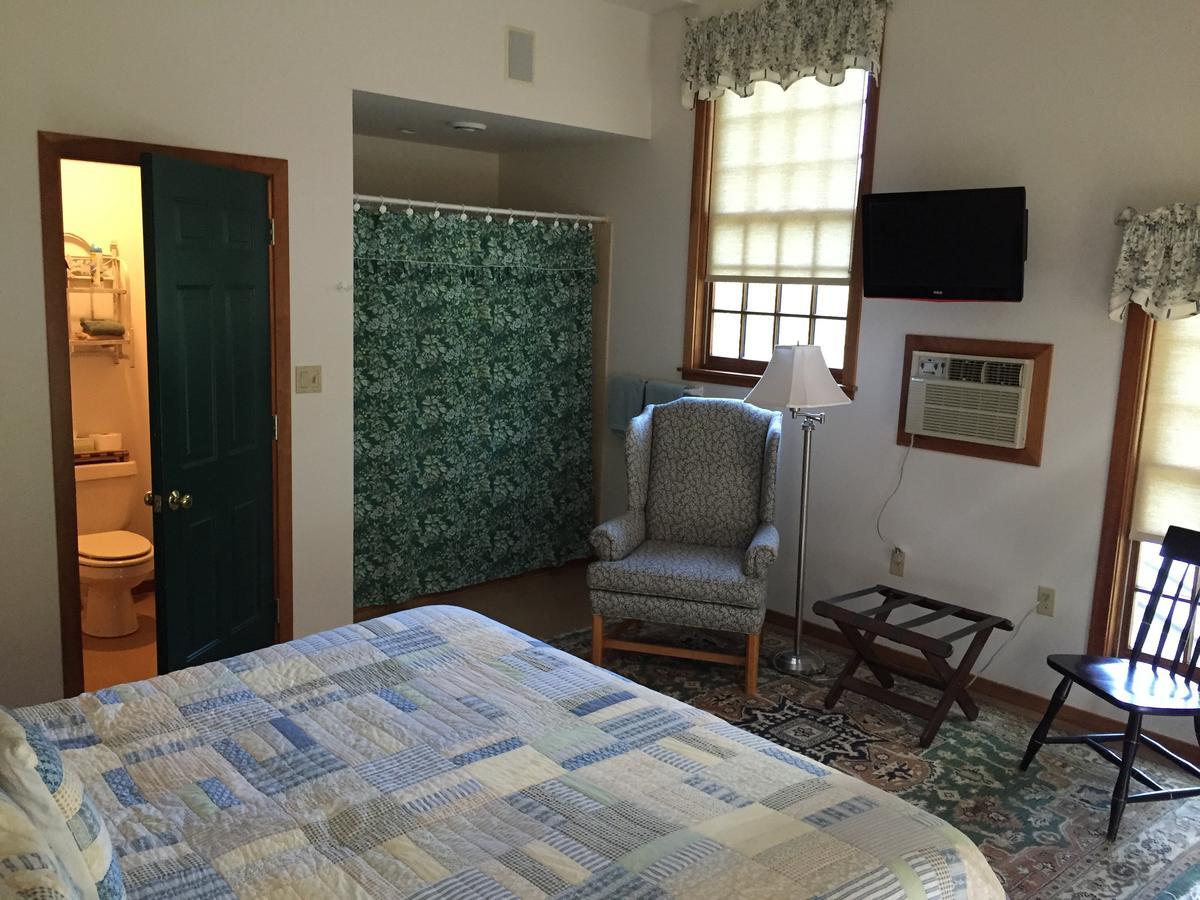 Bed and Breakfast Breakfast On The Connecticut Lyme Экстерьер фото